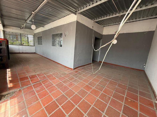 Casa de 3 alcobas en venta en Aeropuerto, Cúcuta, 245 m² · foto 5 de 24