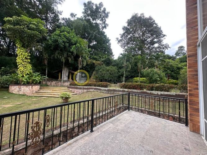 Casa de 4 alcobas en venta en Menzuly, Floridablanca, 524 m² · foto 4 de 24
