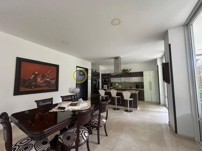 Casa de 4 alcobas en venta en Menzuly, Floridablanca, 524 m² · foto 5 de 24