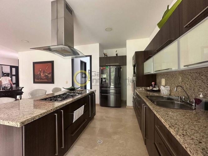 Casa de 4 alcobas en venta en Menzuly, Floridablanca, 524 m² · foto 6 de 24