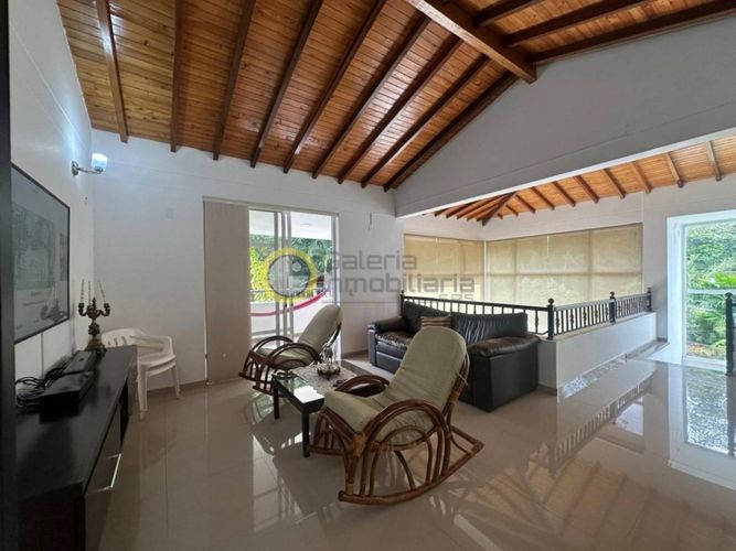 Casa de 4 alcobas en venta en Menzuly, Floridablanca, 524 m² · foto 10 de 24