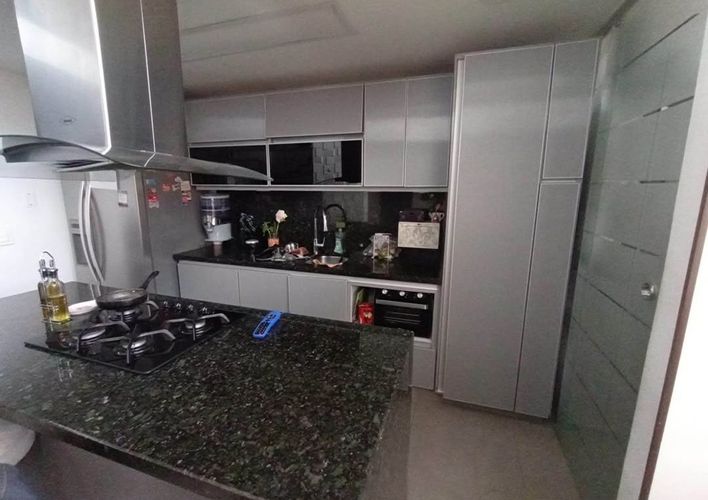 Apartamento de 3 alcobas en venta en La Felicidad, Bogotá, 147 m² · foto 6 de 10