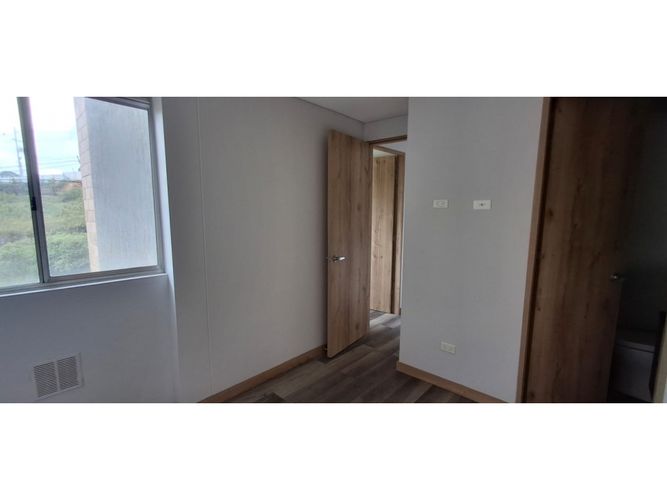 Apartamento de 2 alcobas en venta en Cuchillas De San Jose, Rionegro, 58 m² · foto 7 de 14