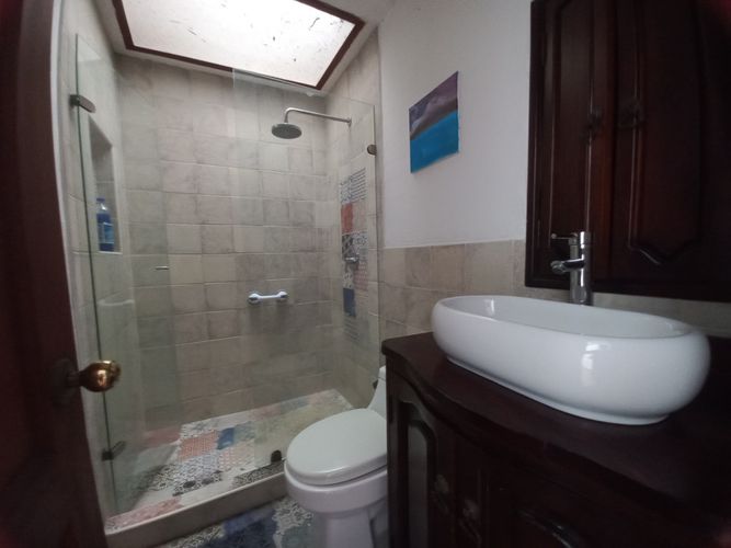 Casa de 4 alcobas en venta en San Antonio, Cali, 320 m² · foto 6 de 24