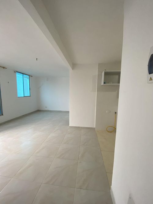 Apartamento de 2 alcobas en arriendo en Arroyohondo, Yumbo, 47 m² · foto 5 de 8