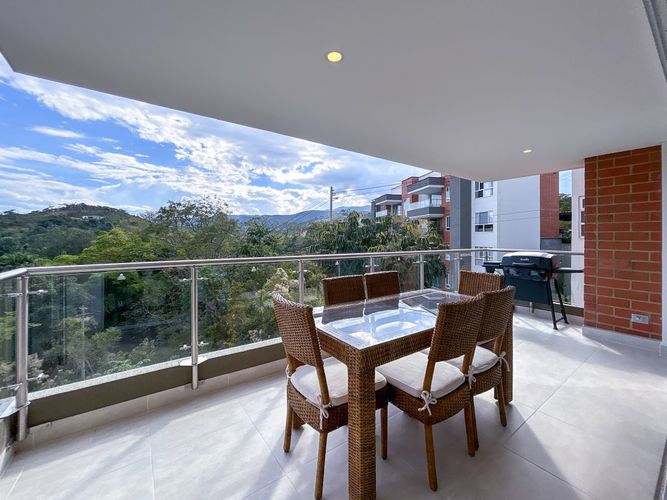 Apartamento de 3 alcobas en venta en Alfaguara, Jamundí, 119 m² · foto 3 de 24