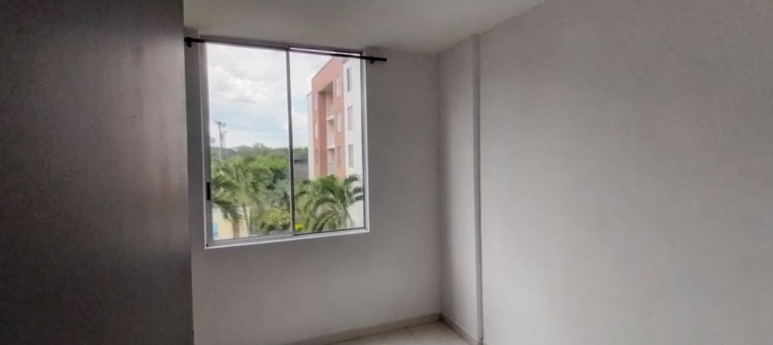 Apartamento de 3 alcobas en venta en Urbanizacion La Base (Planta Y Talleres), Cali, 55 m² · foto 6 de 12