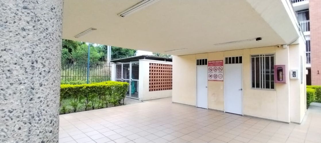 Apartamento de 3 alcobas en venta en Urbanizacion La Base (Planta Y Talleres), Cali, 55 m² · foto 12 de 12