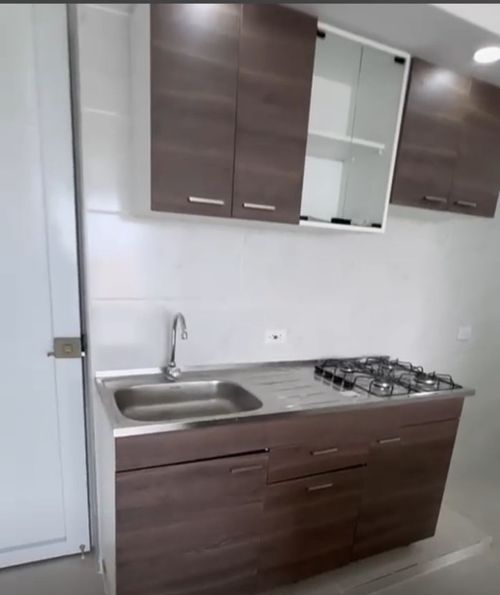Apartamento de 3 alcobas en venta en Primero De Mayo, Cali, 52 m² · foto 6 de 7