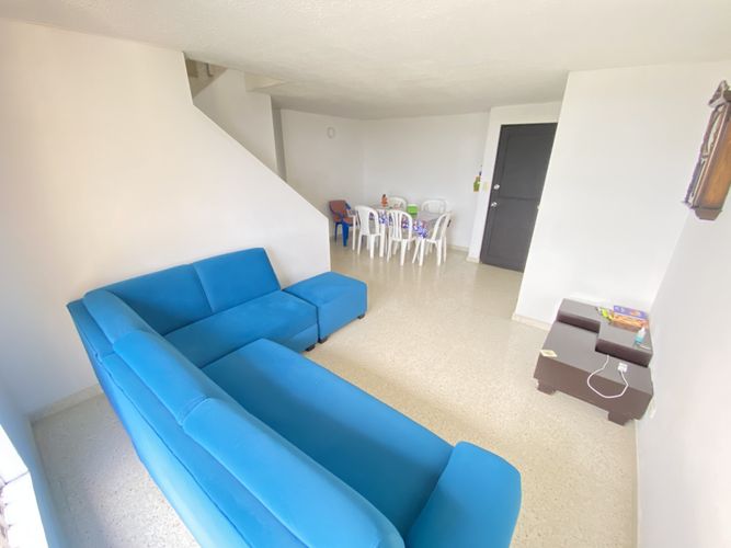 Apartamento de 3 alcobas en venta en Bosques Del Limonar, Cali, 121 m² · foto 3 de 17