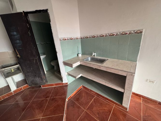 Edificio en venta en Benjamin Herrera, Cali, 250 m² · foto 10 de 16