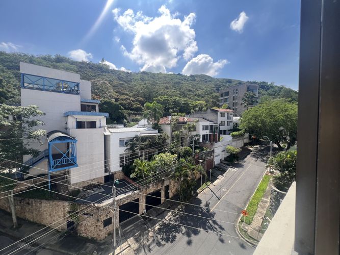 Apartamento de 4 alcobas en venta en Juanambu, Cali, 226 m² · foto 11 de 14