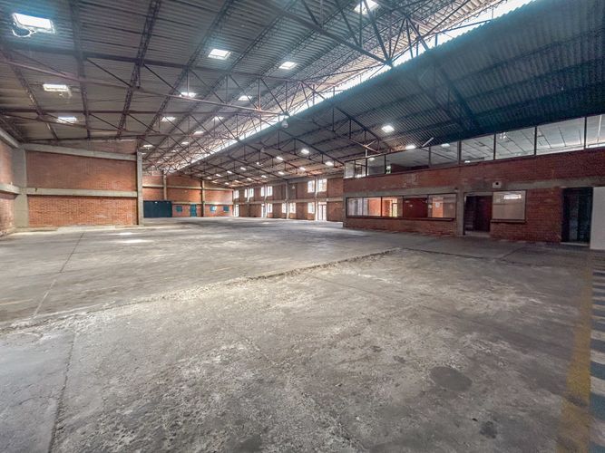 Bodega en arriendo en Juanchito, Candelaria, 1089 m² · foto 7 de 17