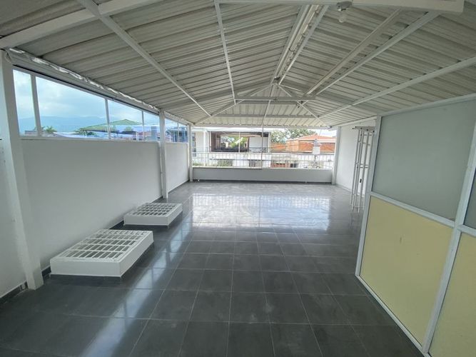 Casa de 4 alcobas en venta en Rincón De Zaragoza, Jamundí, 216 m² · foto 16 de 19