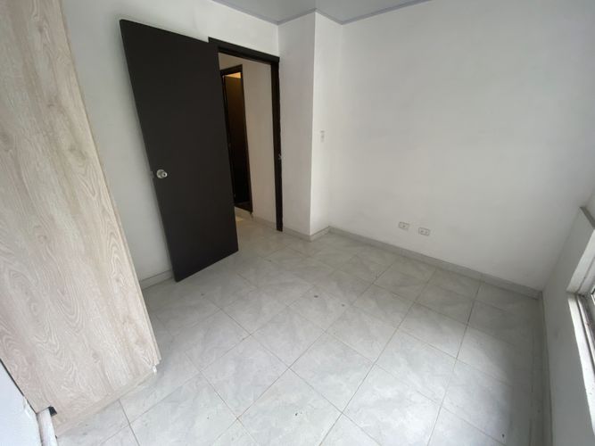 Edificio en venta en Cuarto De Legua - Guadalupe, Cali, 513 m² · foto 17 de 24