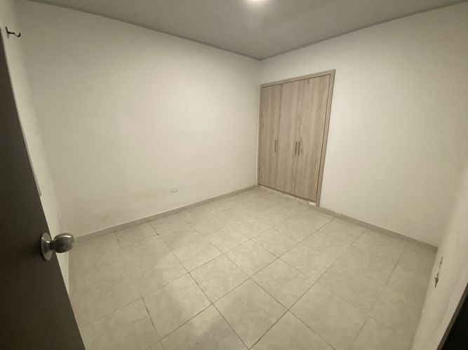 Edificio en venta en Cuarto De Legua - Guadalupe, Cali, 513 m² · foto 20 de 24