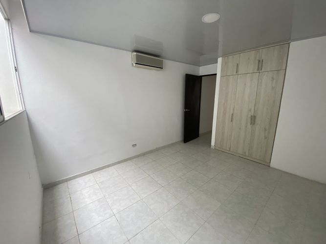 Edificio en venta en Cuarto De Legua - Guadalupe, Cali, 513 m² · foto 21 de 24