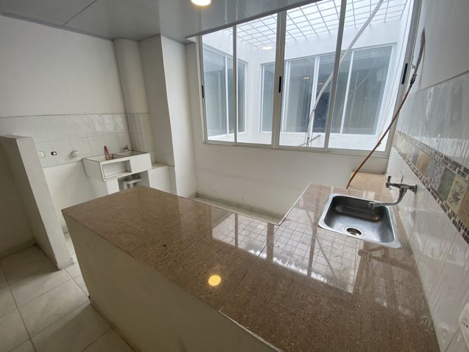 Edificio en venta en Cuarto De Legua - Guadalupe, Cali, 513 m² · foto 22 de 24