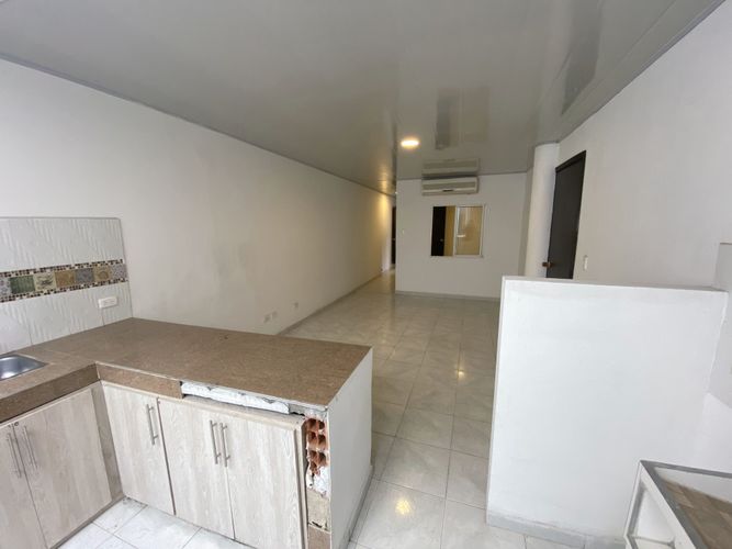 Edificio en venta en Cuarto De Legua - Guadalupe, Cali, 513 m² · foto 23 de 24