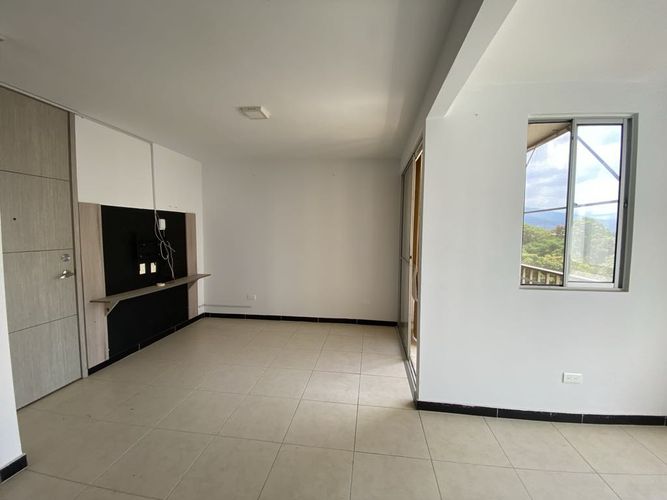 Apartamento de 3 alcobas en venta en Ub. Quintas De Bolivar, Jamundí, 54 m² · foto 5 de 17