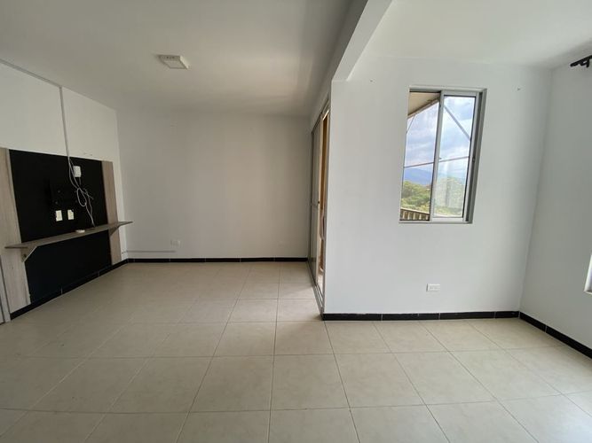 Apartamento de 3 alcobas en venta en Ub. Quintas De Bolivar, Jamundí, 54 m² · foto 6 de 17