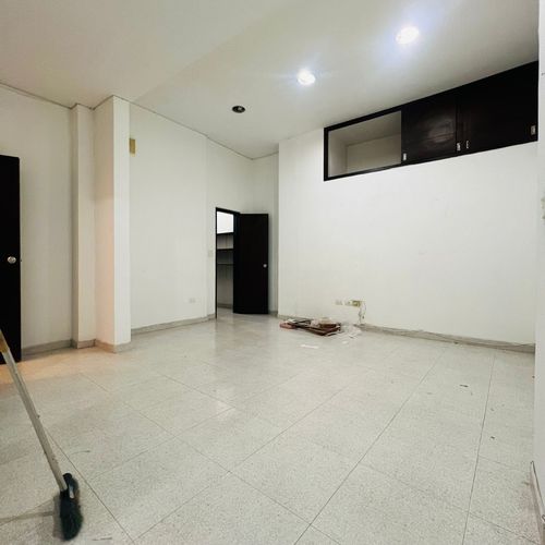 Local en arriendo en Granada, Cali, 250 m² · foto 9 de 23
