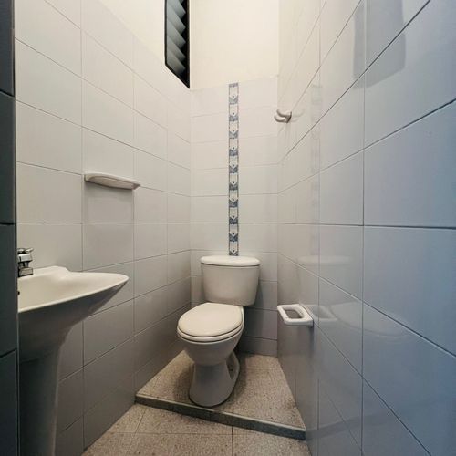 Local en arriendo en Granada, Cali, 250 m² · foto 19 de 23