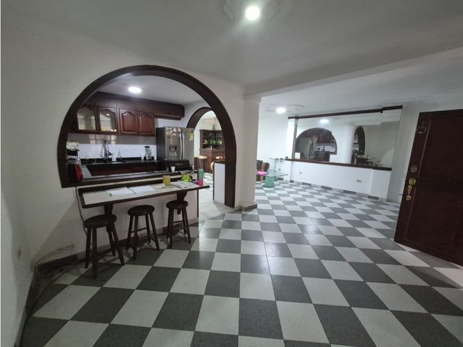 Apartaestudio en venta en Melendez, Cali, 350 m² · foto 3 de 12