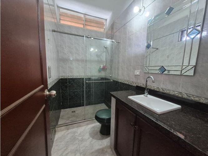 Apartaestudio en venta en Melendez, Cali, 350 m² · foto 11 de 12