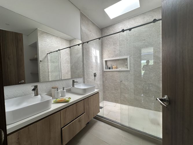 Casa de 4 alcobas en venta en Las Mercedes, Jamundí, 330 m² · foto 18 de 24