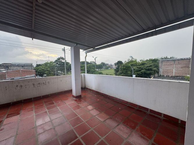 Casa de 11 alcobas en venta en San Carlos, Cali, 396 m² · foto 10 de 24