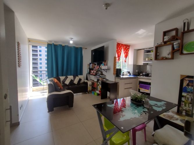 Apartamento de 3 alcobas en venta en Arroyohondo, Yumbo, 51 m² · foto 3 de 17
