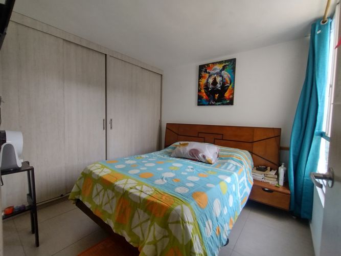 Apartamento de 3 alcobas en venta en Arroyohondo, Yumbo, 51 m² · foto 4 de 17