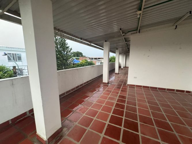 Casa de 11 alcobas en venta en San Carlos, Cali, 396 m² · foto 13 de 24