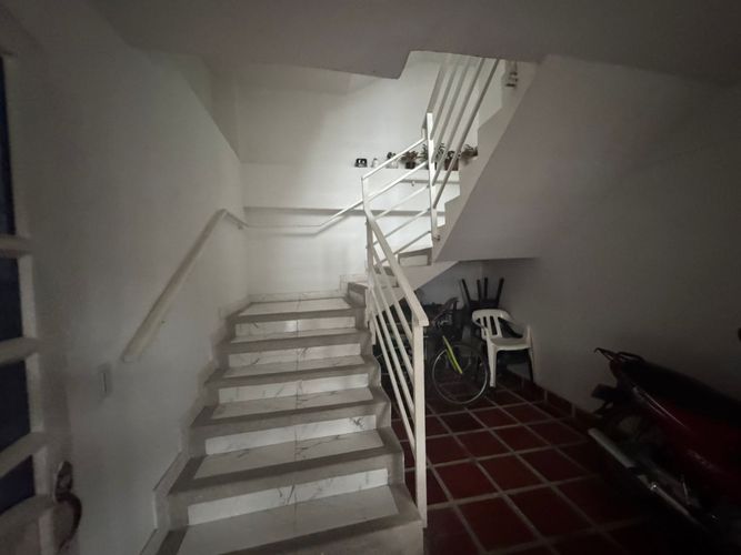 Casa de 11 alcobas en venta en San Carlos, Cali, 396 m² · foto 16 de 24