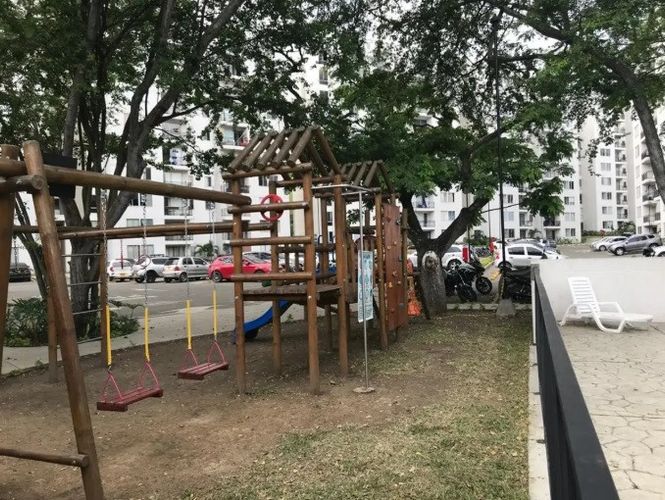 Apartamento de 3 alcobas en venta en Arroyohondo, Yumbo, 51 m² · foto 14 de 17