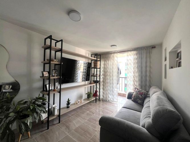 Apartamento de 3 alcobas en venta en Alfaguara, Jamundí, 56 m² · foto 2 de 20
