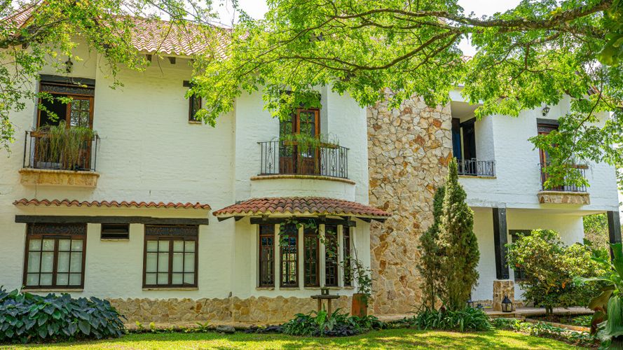 Casa de 4 alcobas en venta en Pance, Cali, 300 m² · foto 3 de 23