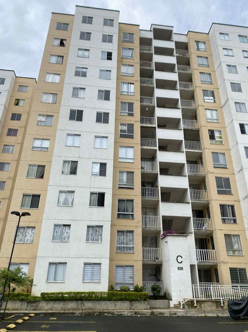 Apartamento de 3 alcobas en venta en Quintas De Bolivar, Jamundí, 54 m² · foto 12 de 12