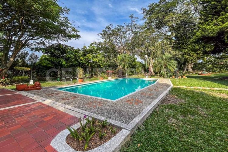 Casa de 6 alcobas en venta en Libertadores, Jamundí, 683 m² · foto 21 de 22