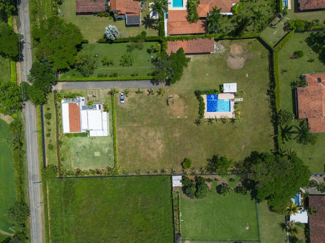 Casa de 3 alcobas en venta en Paso De La Bolsa, Jamundí, 386 m² · foto 3 de 24