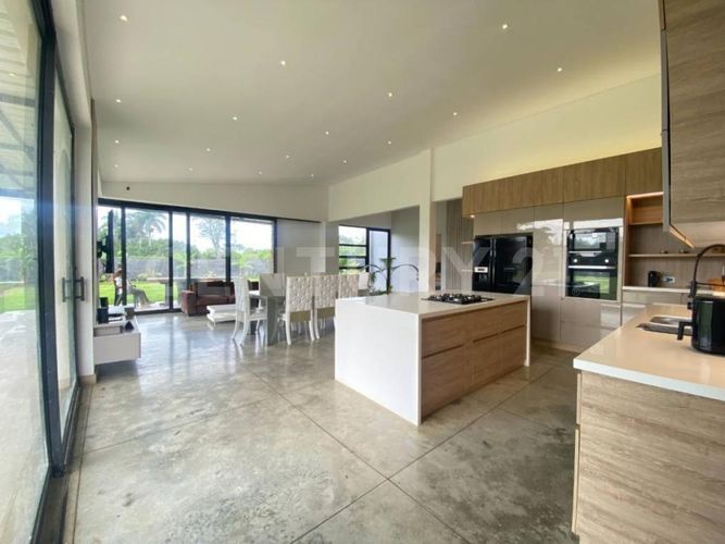 Casa de 3 alcobas en venta en Paso De La Bolsa, Jamundí, 386 m² · foto 7 de 24