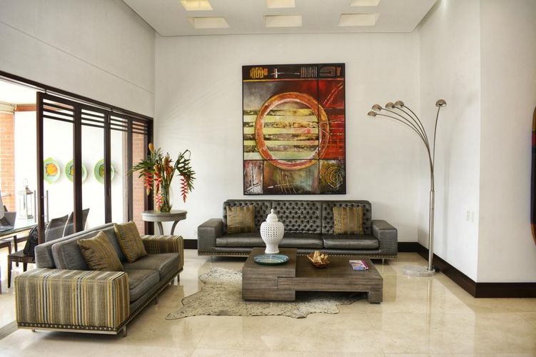 Apartamento de 4 alcobas en venta en Santa Teresita, Cali, 377 m² · foto 3 de 24