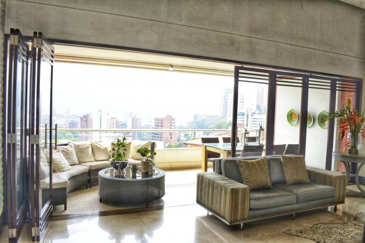 Apartamento de 4 alcobas en venta en Santa Teresita, Cali, 377 m² · foto 8 de 24