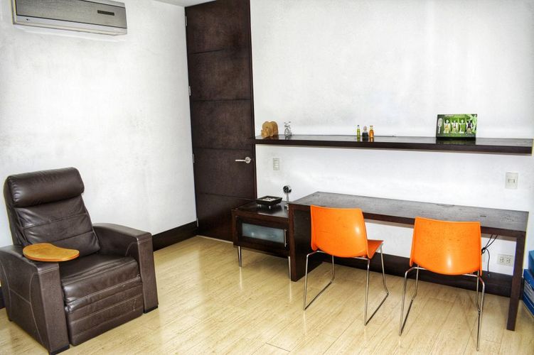 Apartamento de 4 alcobas en venta en Santa Teresita, Cali, 377 m² · foto 17 de 24