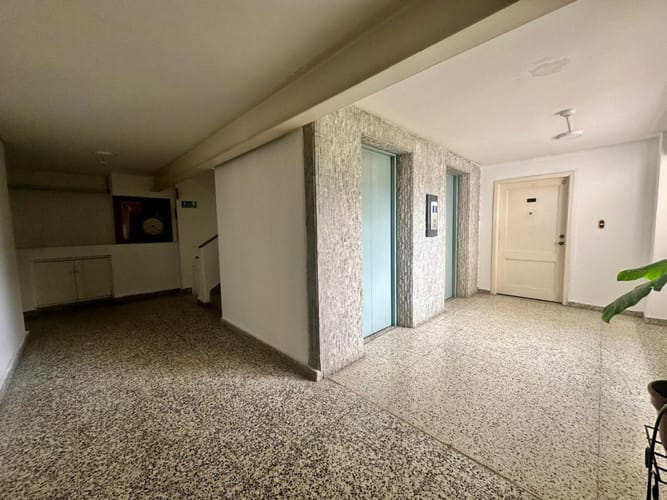 Apartamento de 3 alcobas en venta en Los Cambulos, Cali, 154 m² · foto 21 de 24