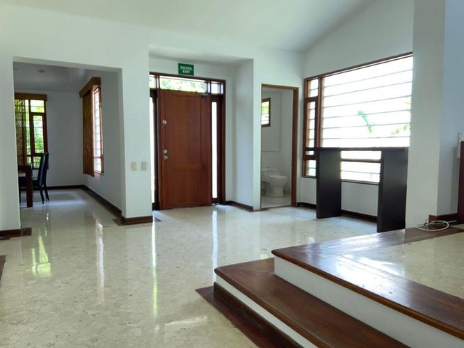 Casa de 5 alcobas en venta en Pance, Cali, 430 m² · foto 3 de 16