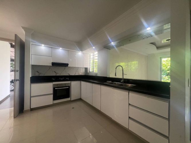 Casa de 4 alcobas en venta en Alfaguara, Jamundí, 218 m² · foto 6 de 24