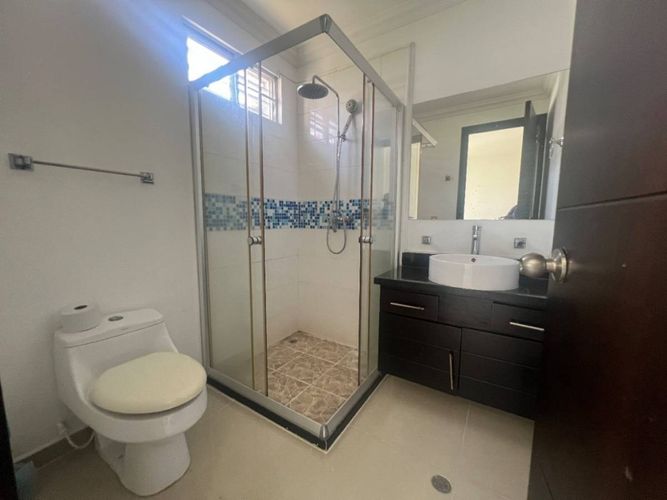 Casa de 4 alcobas en venta en Alfaguara, Jamundí, 218 m² · foto 11 de 24
