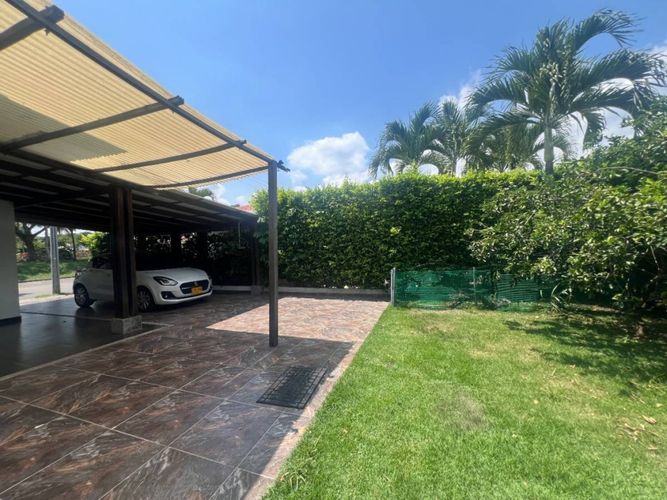 Casa de 4 alcobas en venta en Alfaguara, Jamundí, 218 m² · foto 17 de 24
